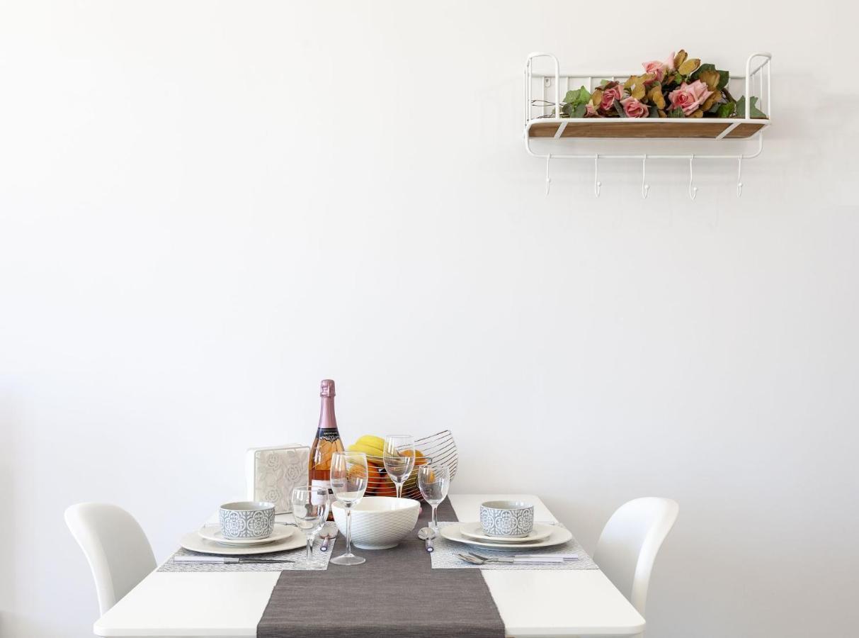 Fedias Luxury Flat Psyrri Square Lägenhet Aten Exteriör bild